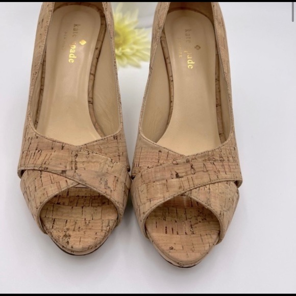 Kate Spade 'Billie' cork peep toe heels Size 7 - Picture 4 of 5